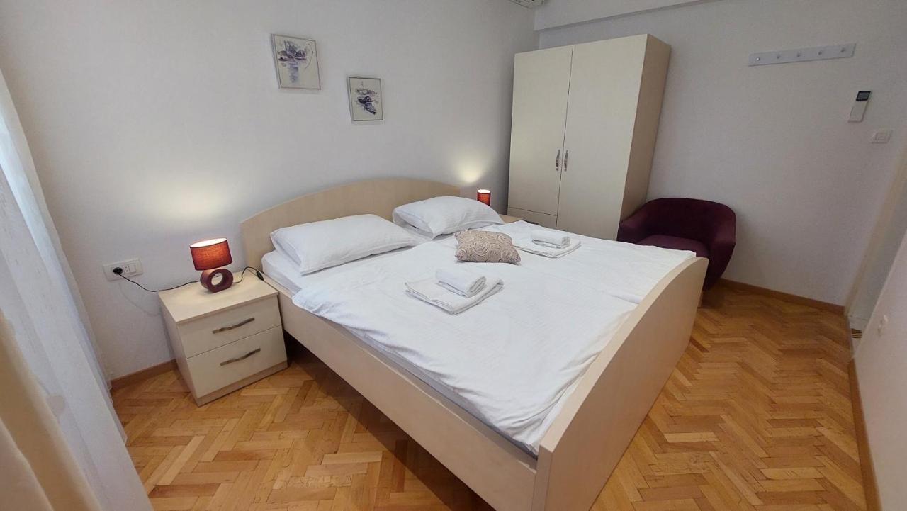 Appartement 3M Peristil à Split Extérieur photo