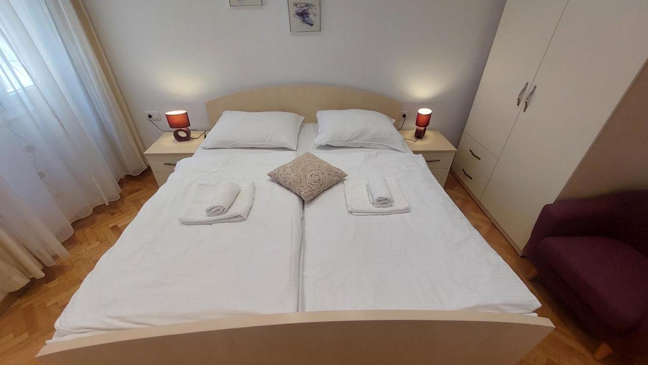 Appartement 3M Peristil à Split Extérieur photo
