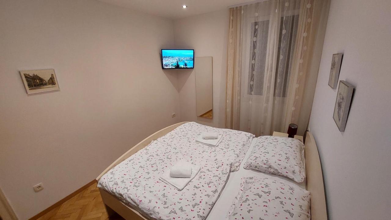 Appartement 3M Peristil à Split Extérieur photo