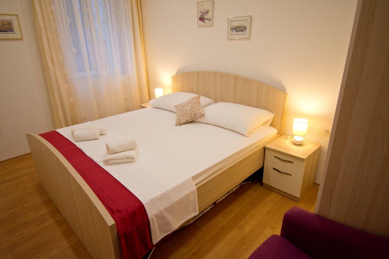 Appartement 3M Peristil à Split Extérieur photo